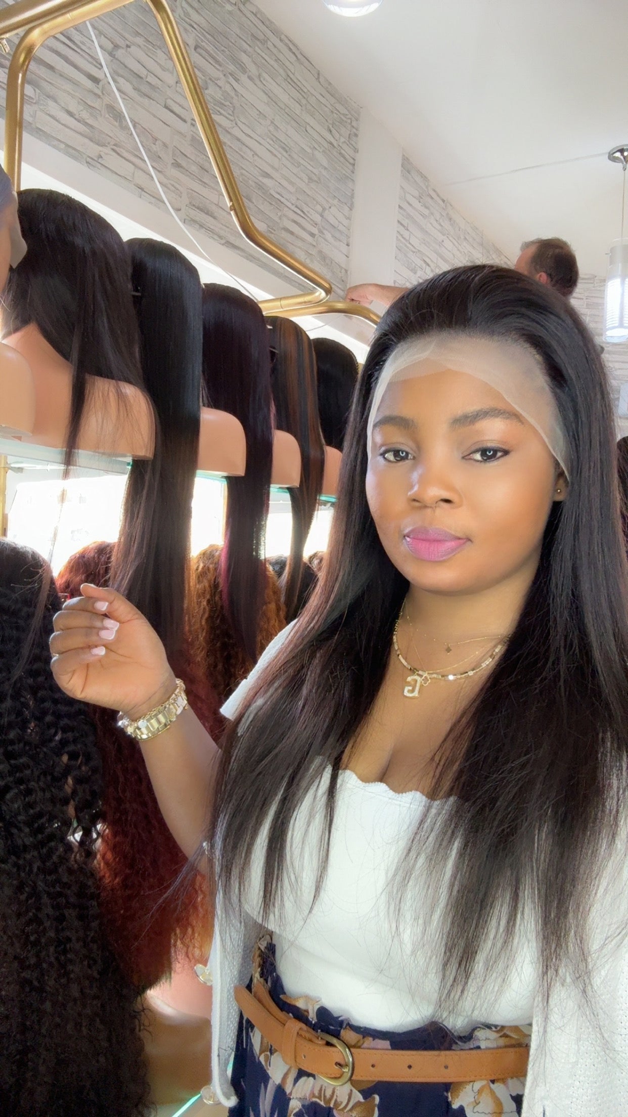 Honey D’amour perruque virgin hair 13x4 lace frontale se Porte avec ou sans colle