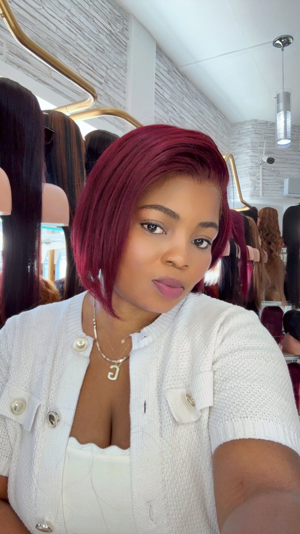 Coup carré Virgin hair lace frontale avec ou sans colle disponible en 6 couleurs
