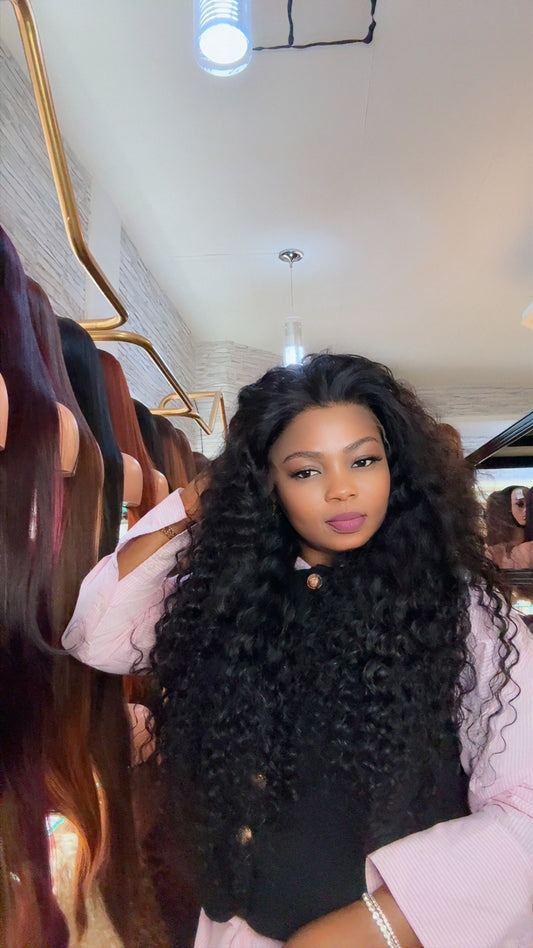 ✨Perruque Vietnamienne 28 pouces avec une lace frontale en HD premium Couleur 1b naturel ✨