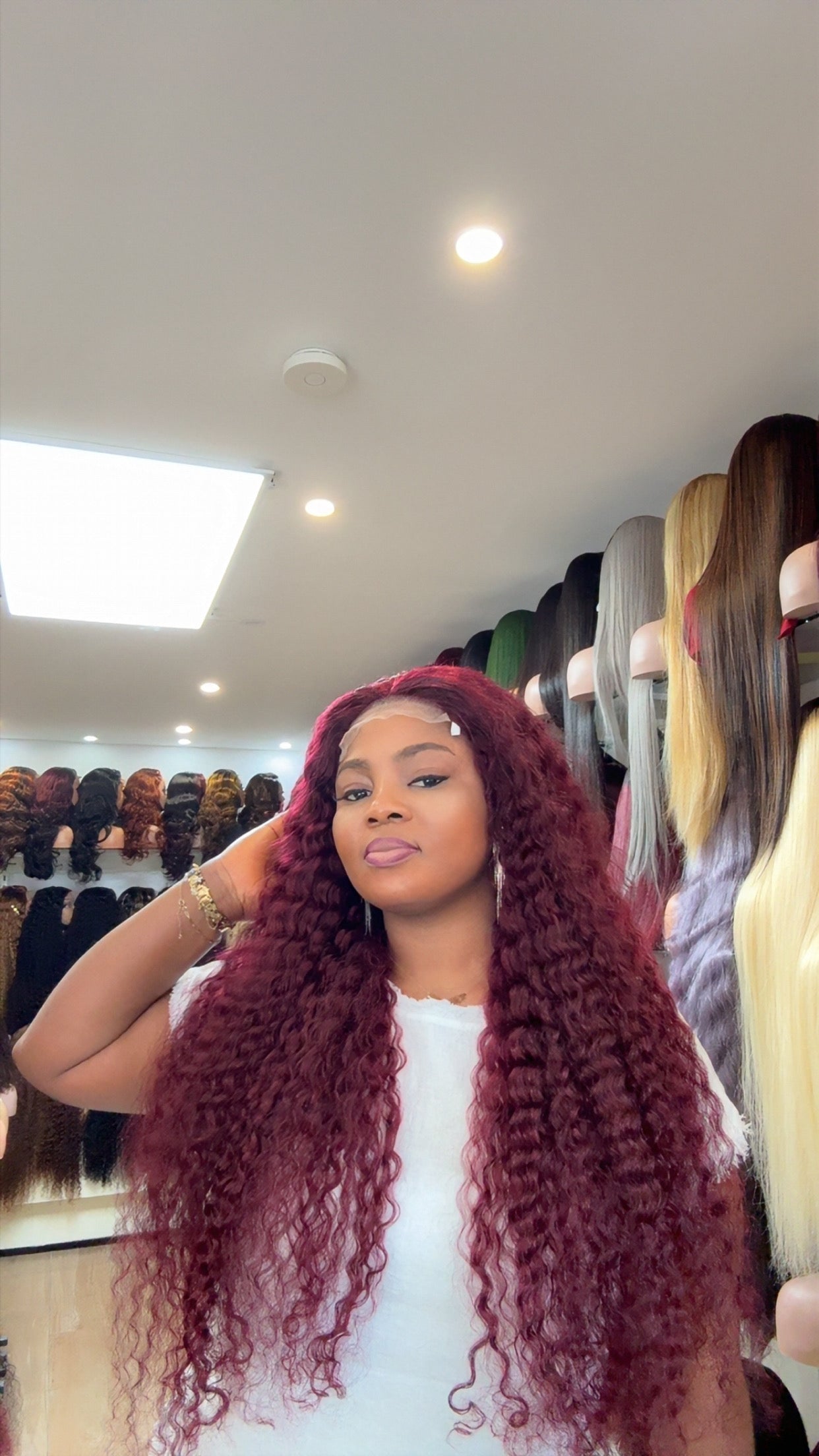 DIVINE ESSENTIELLE URBAINE Humain Virgin Sans colle vrai cheveux 4x4 closure
